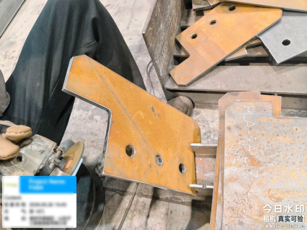 Traceability code identification: one item, one code