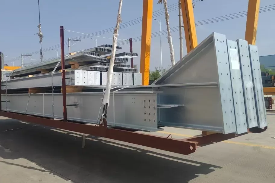 Modular packaging and transportation.png