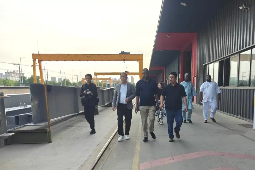 The Governor of Nigeria and his delegation visited Shandong Hujiang Intelligent Assembly